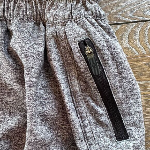 Lululemon Tracker Short V 4" Heather Lux Multi Black / Black Size 4 - Picture 2 of 9